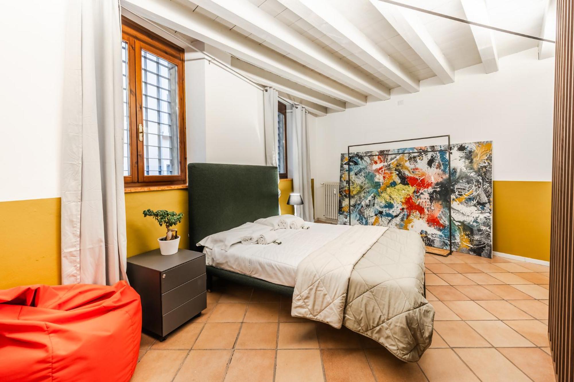 Riverwalk Al Castello Indipendent Apartments Верона Екстериор снимка