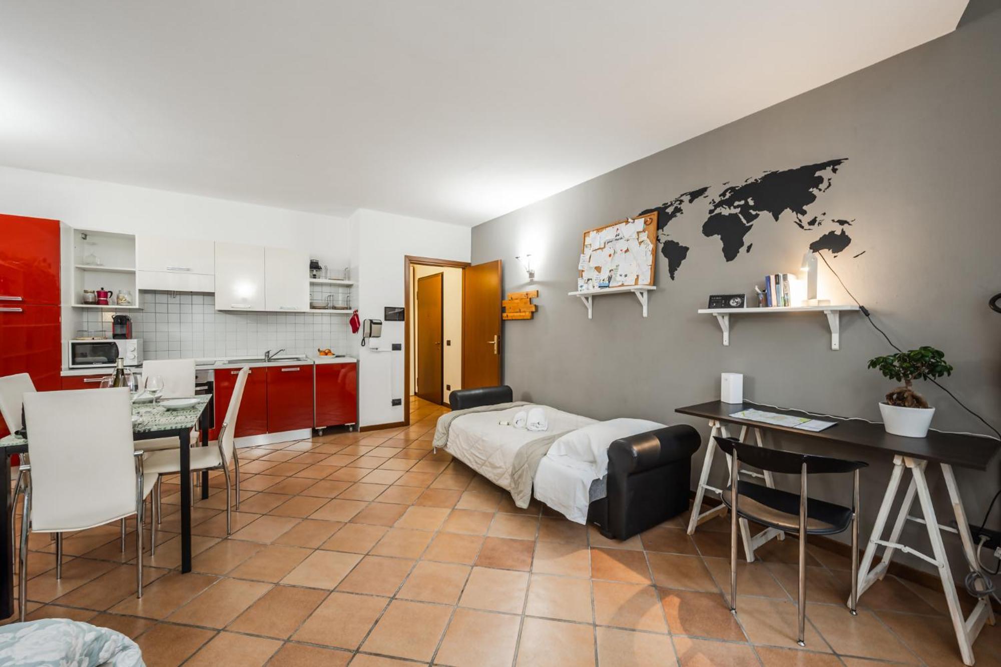Riverwalk Al Castello Indipendent Apartments Верона Екстериор снимка